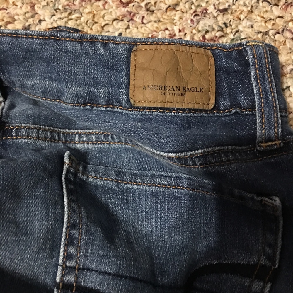 American eagle tomgirl jeans